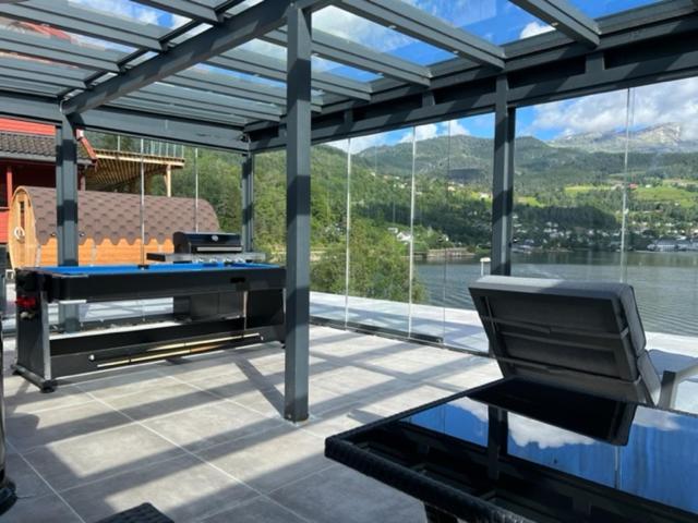Hotel Trolltun, Frystevegen 4 Ulvik Exterior foto
